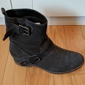 Dolce Vita ankle boots